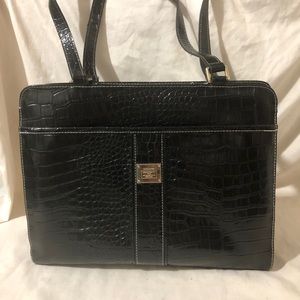 Black Liz Claiborne snack skin design purse